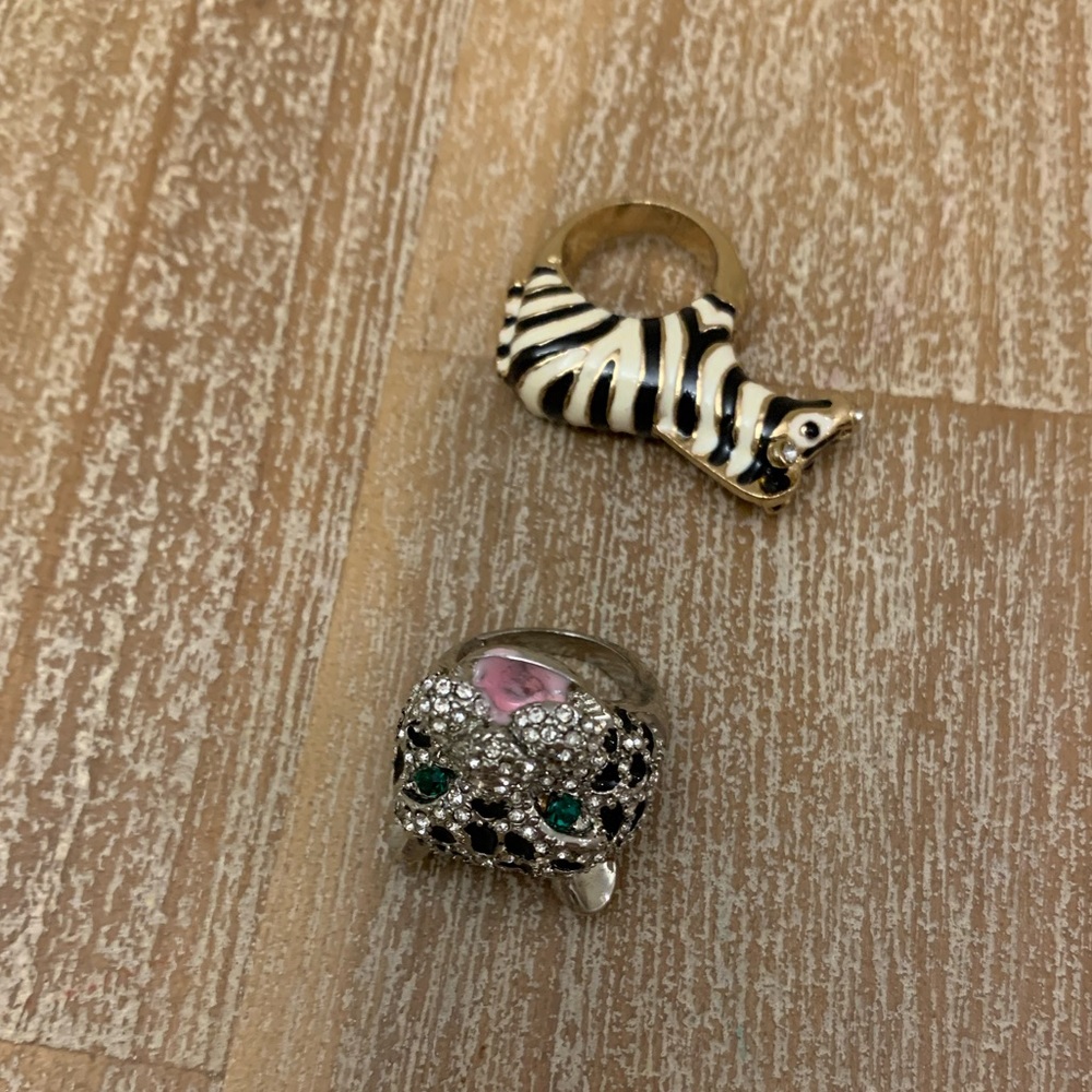 2 Animal Cocktail Rings - Picture 3 of 3